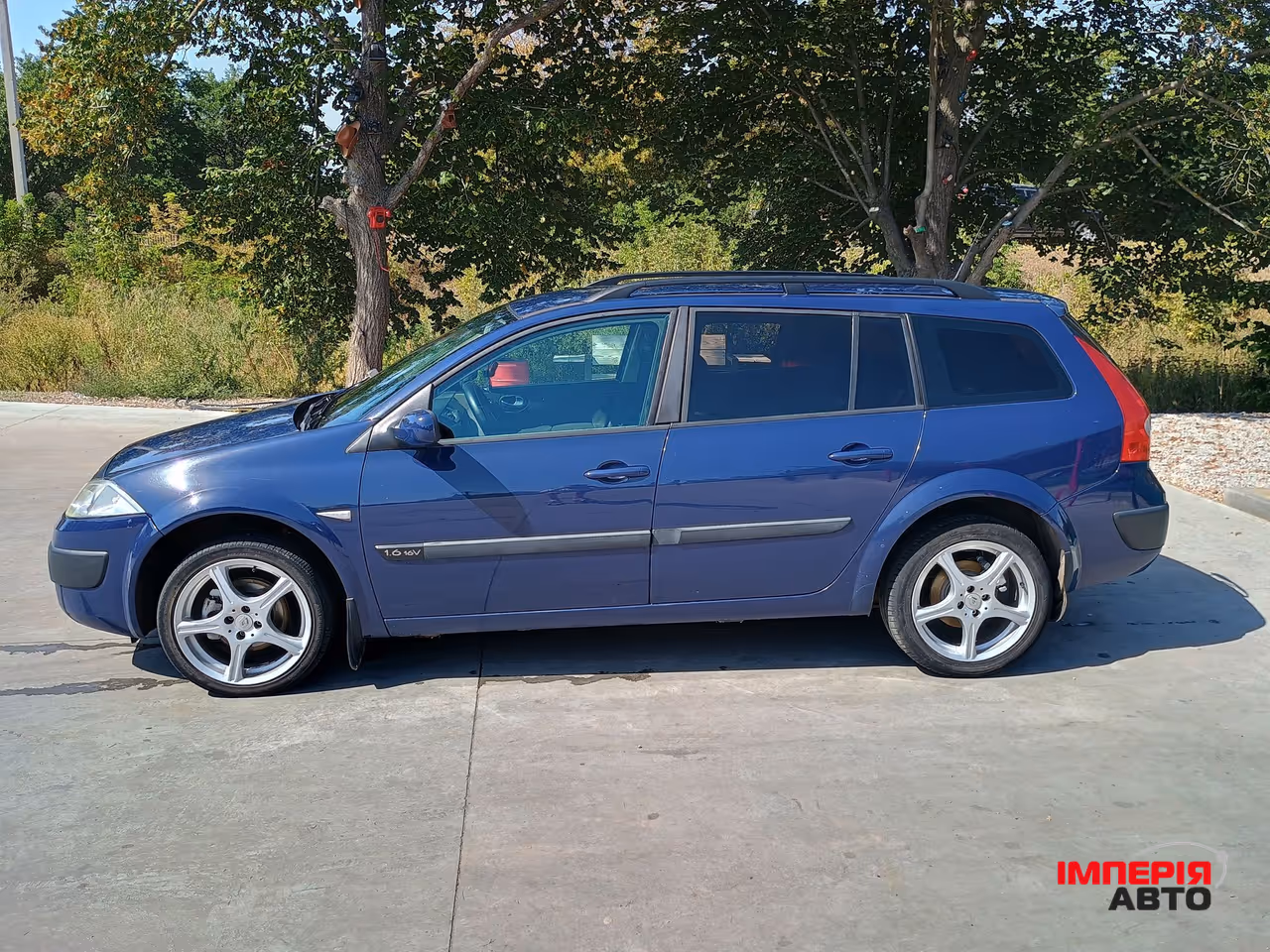 Renault Megane - фото 4