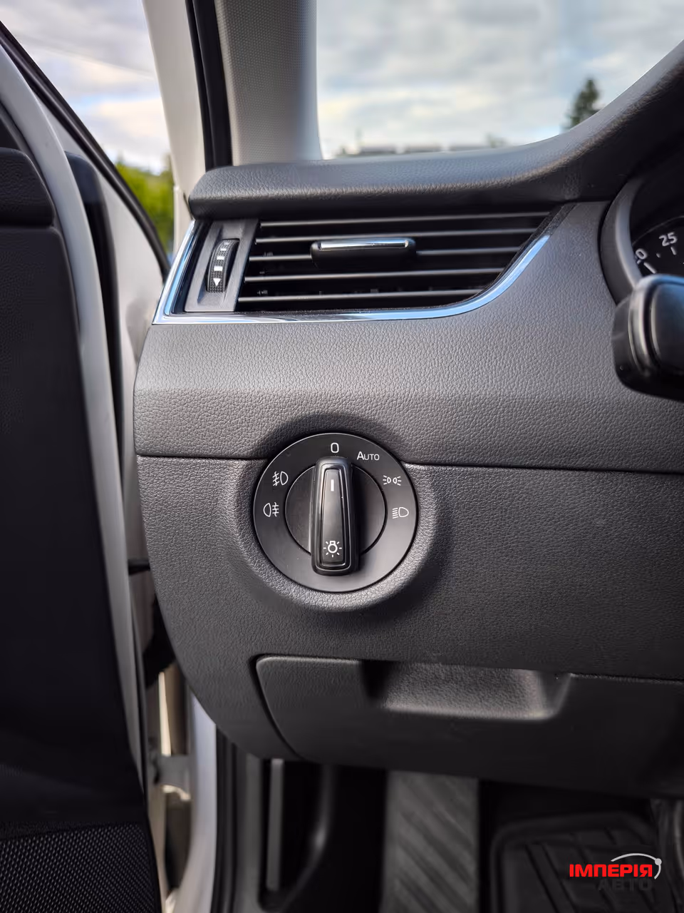 Skoda Octavia - фото 30