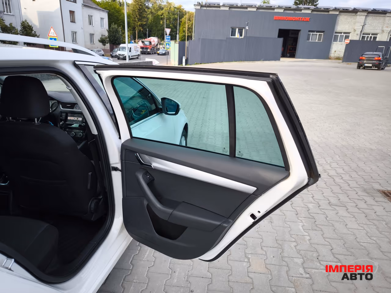 Skoda Octavia - фото 13