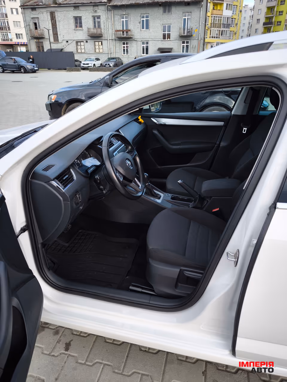 Skoda Octavia - фото 28