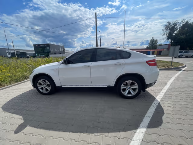 BMW X6 - зображення 2
