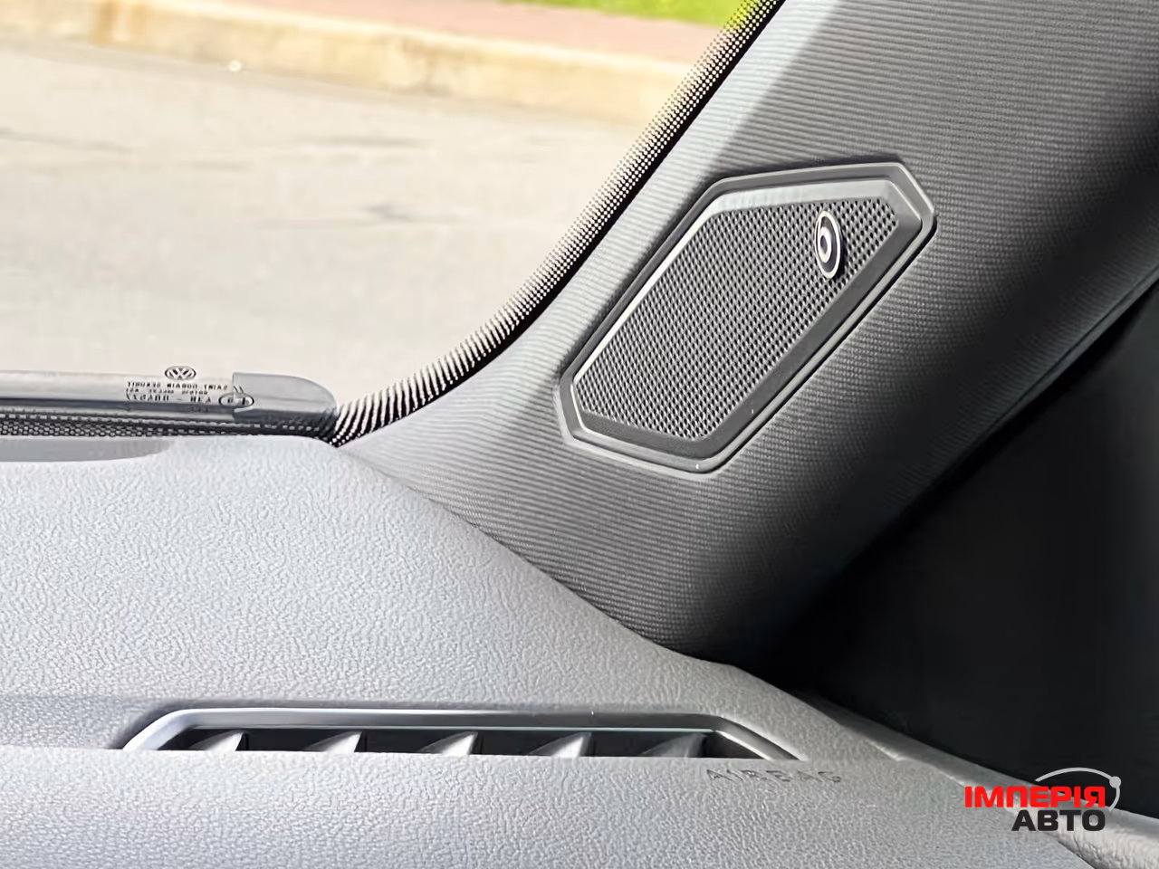 Volkswagen Jetta - фото 18