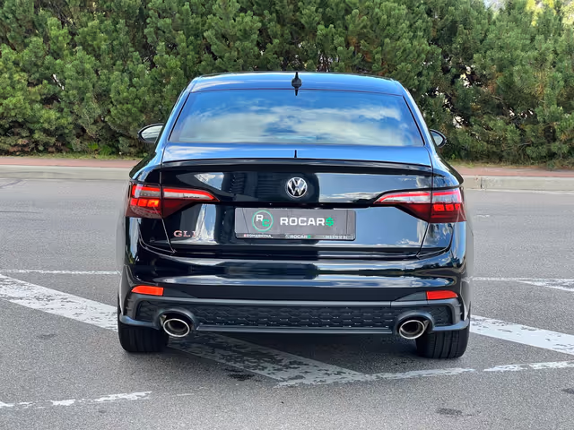 Volkswagen Jetta - зображення 4