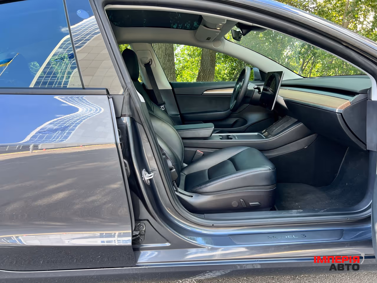 Tesla Model 3 - фото 21