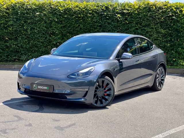 Tesla Model 3 - зображення 3