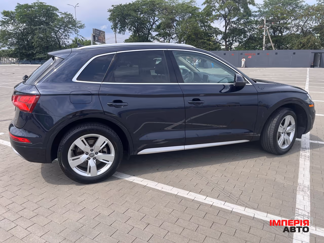 Audi Q5 - фото 13