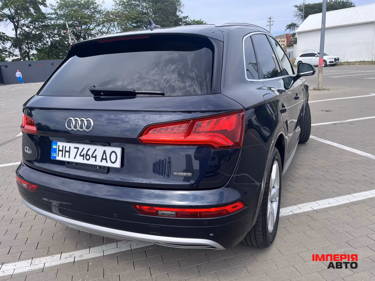 Audi Q5 - фото 10