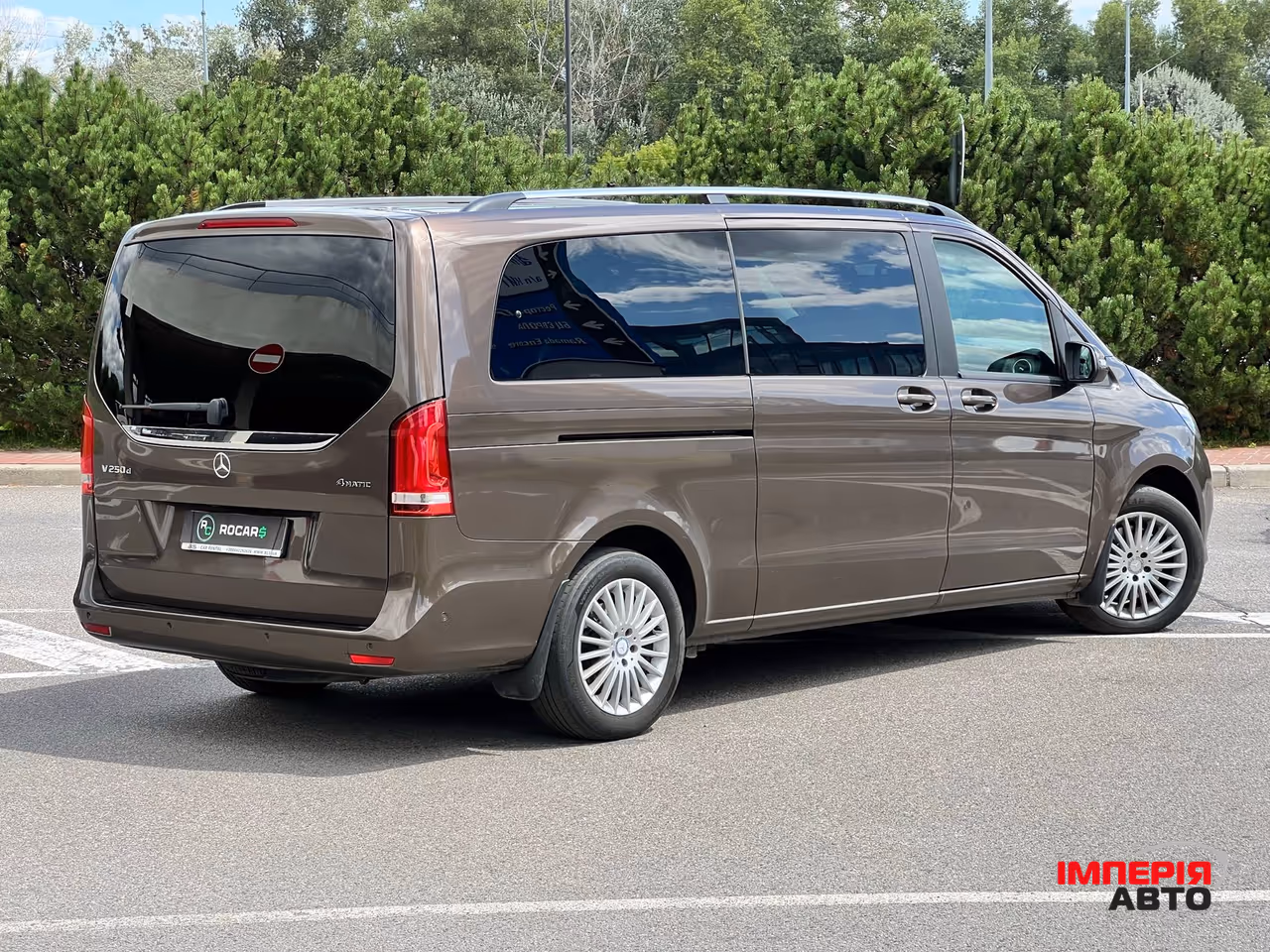 Mercedes-Benz V-Класс - фото 6