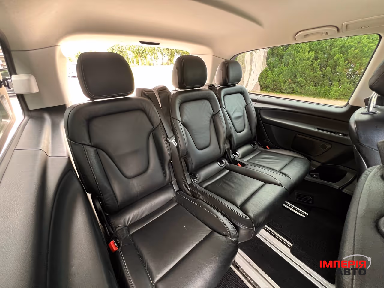 Mercedes-Benz V-Класс - фото 22
