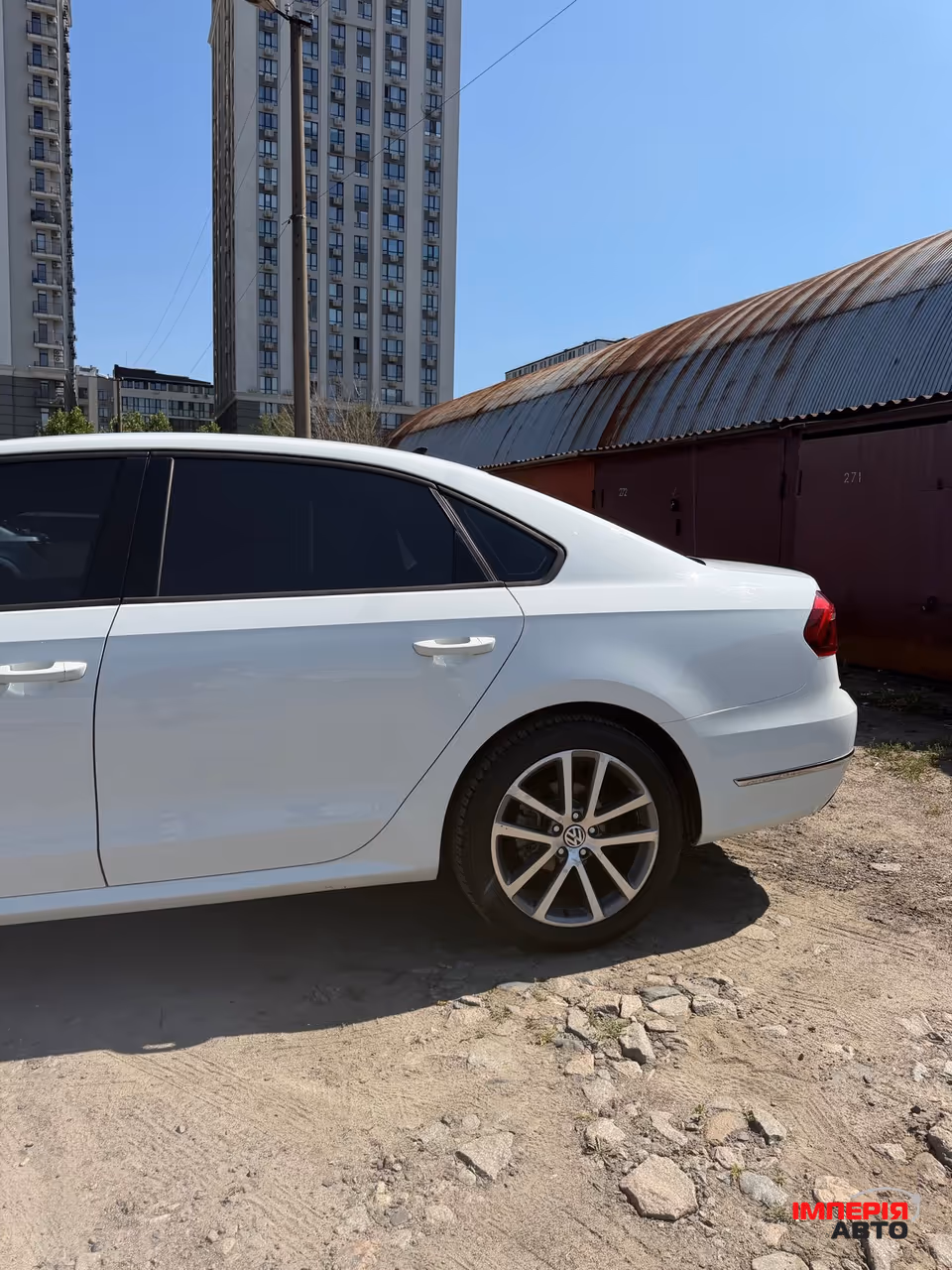 Volkswagen Passat - фото 5