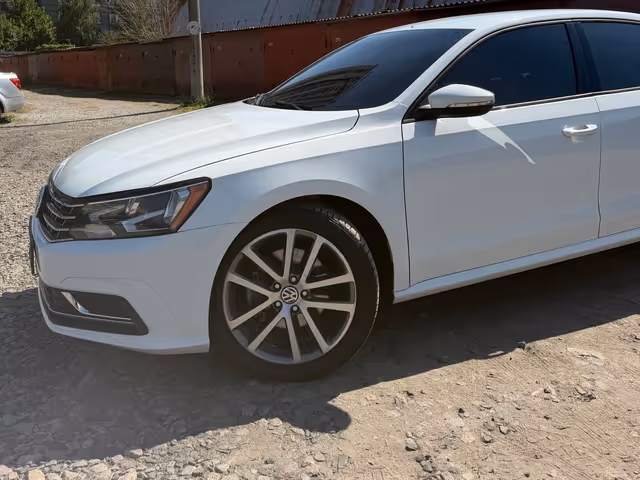 Volkswagen Passat - зображення 2