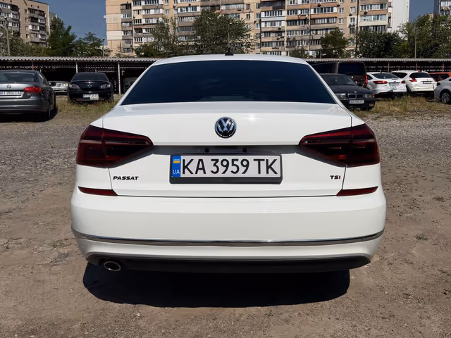 Volkswagen Passat - зображення 4