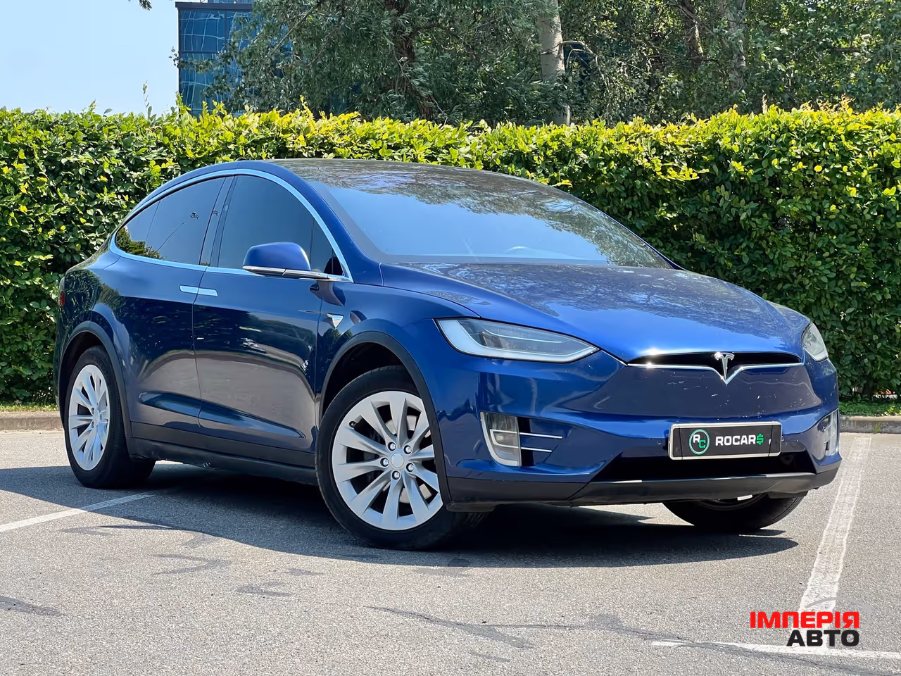 Tesla Model X - фото 1