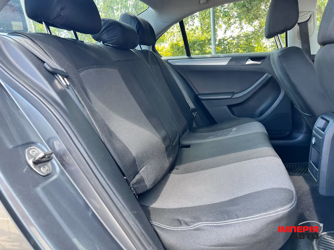 Volkswagen Jetta - фото 26