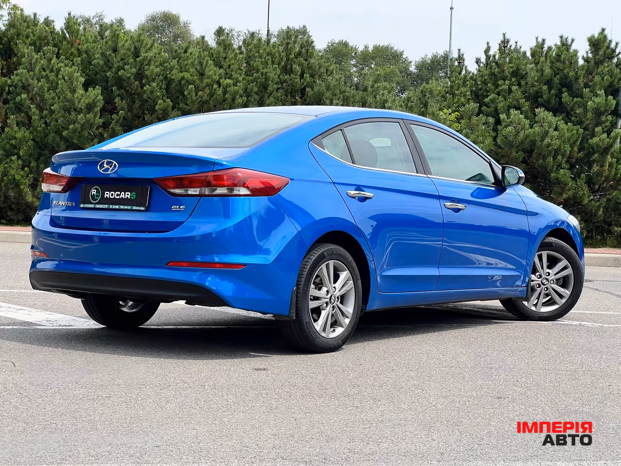 Hyundai Elantra - фото 6