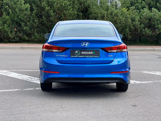Hyundai Elantra - зображення 4