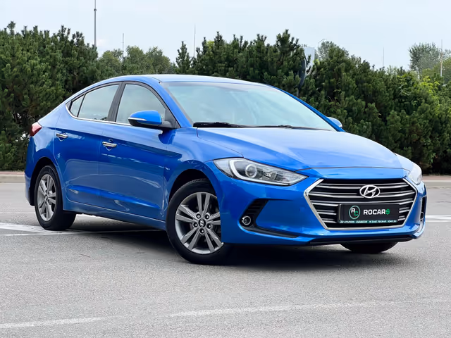 Hyundai Elantra - зображення 1