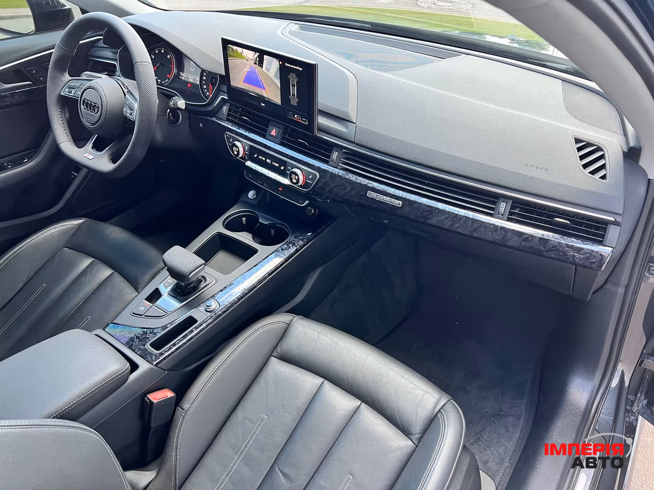 Audi A4 - фото 29