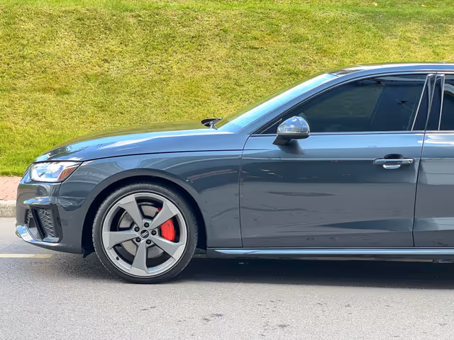Audi A4 - зображення 5