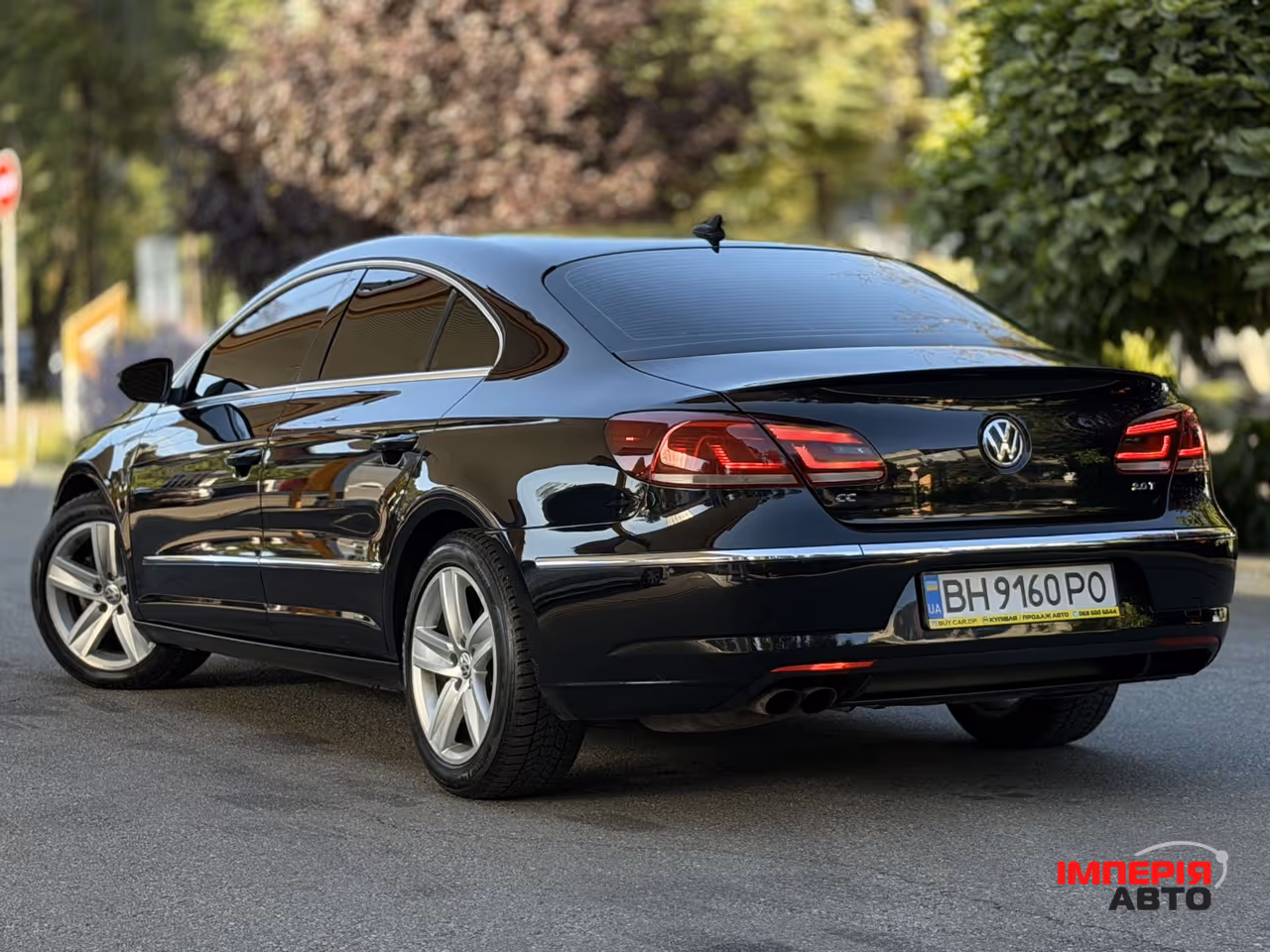 Volkswagen Passat CC - фото 3