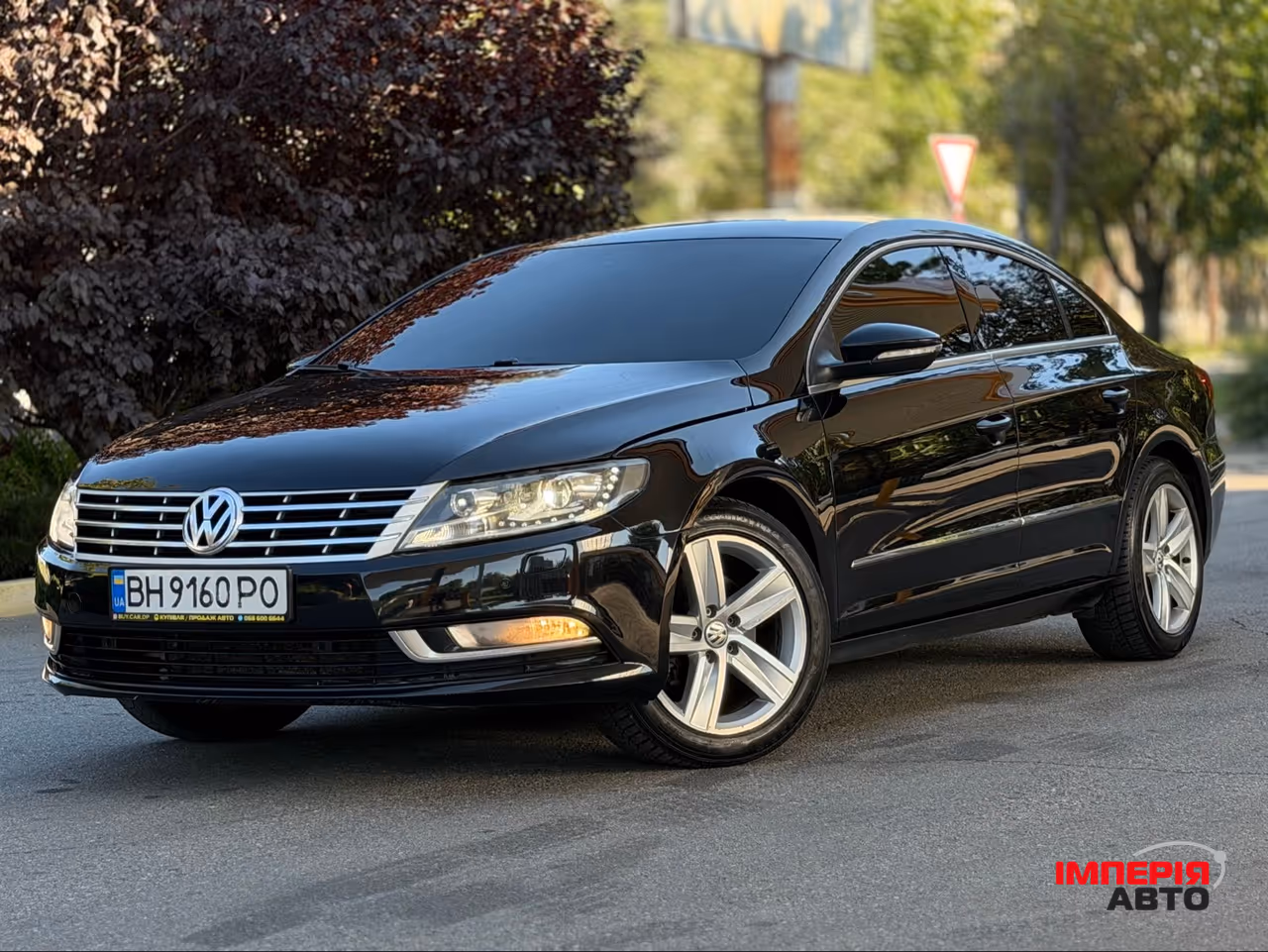 Volkswagen Passat CC - фото 1