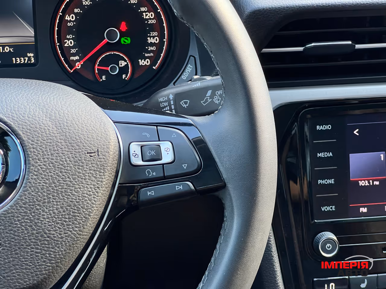 Volkswagen Passat - фото 21