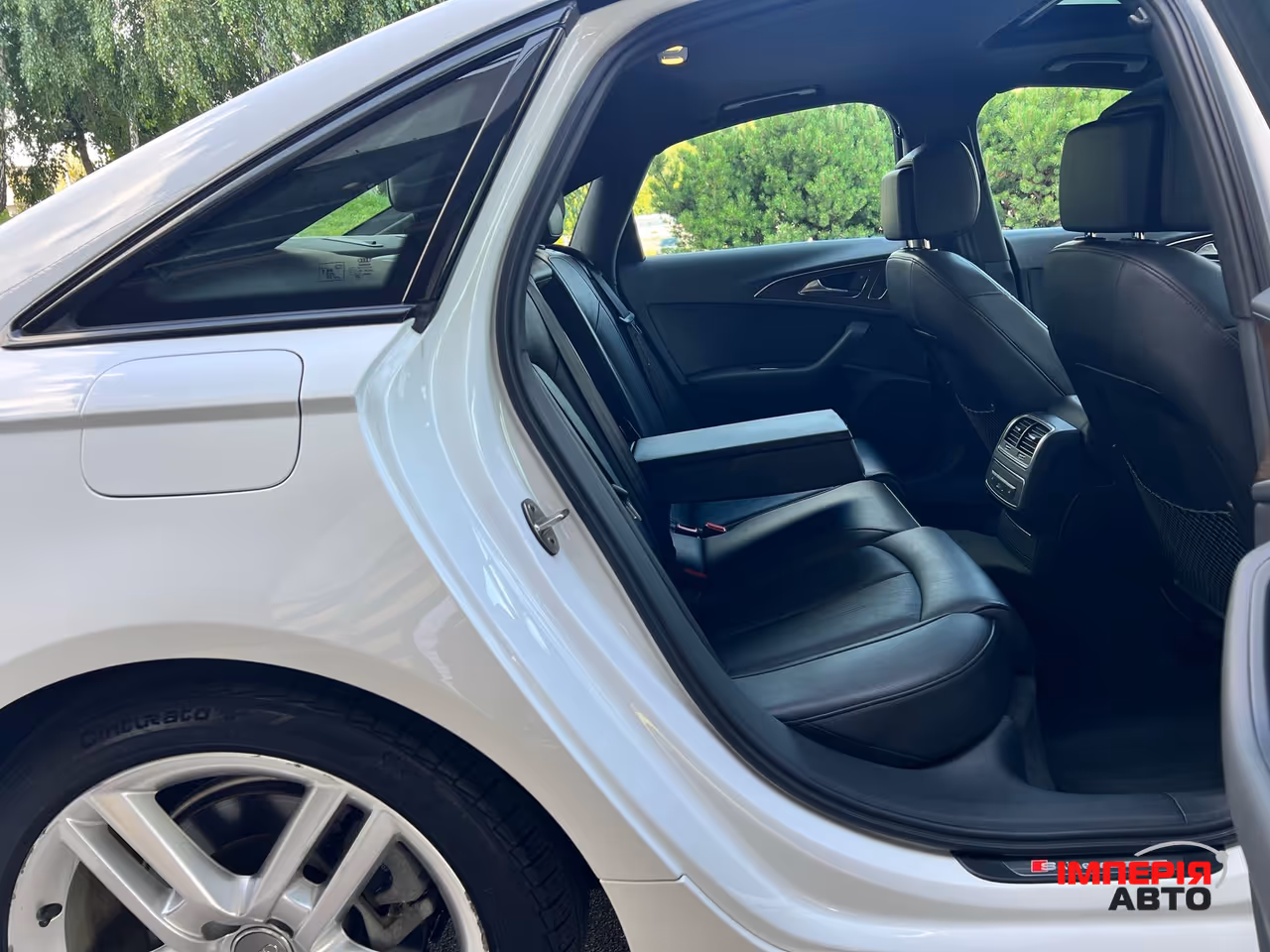 Audi A6 - фото 26