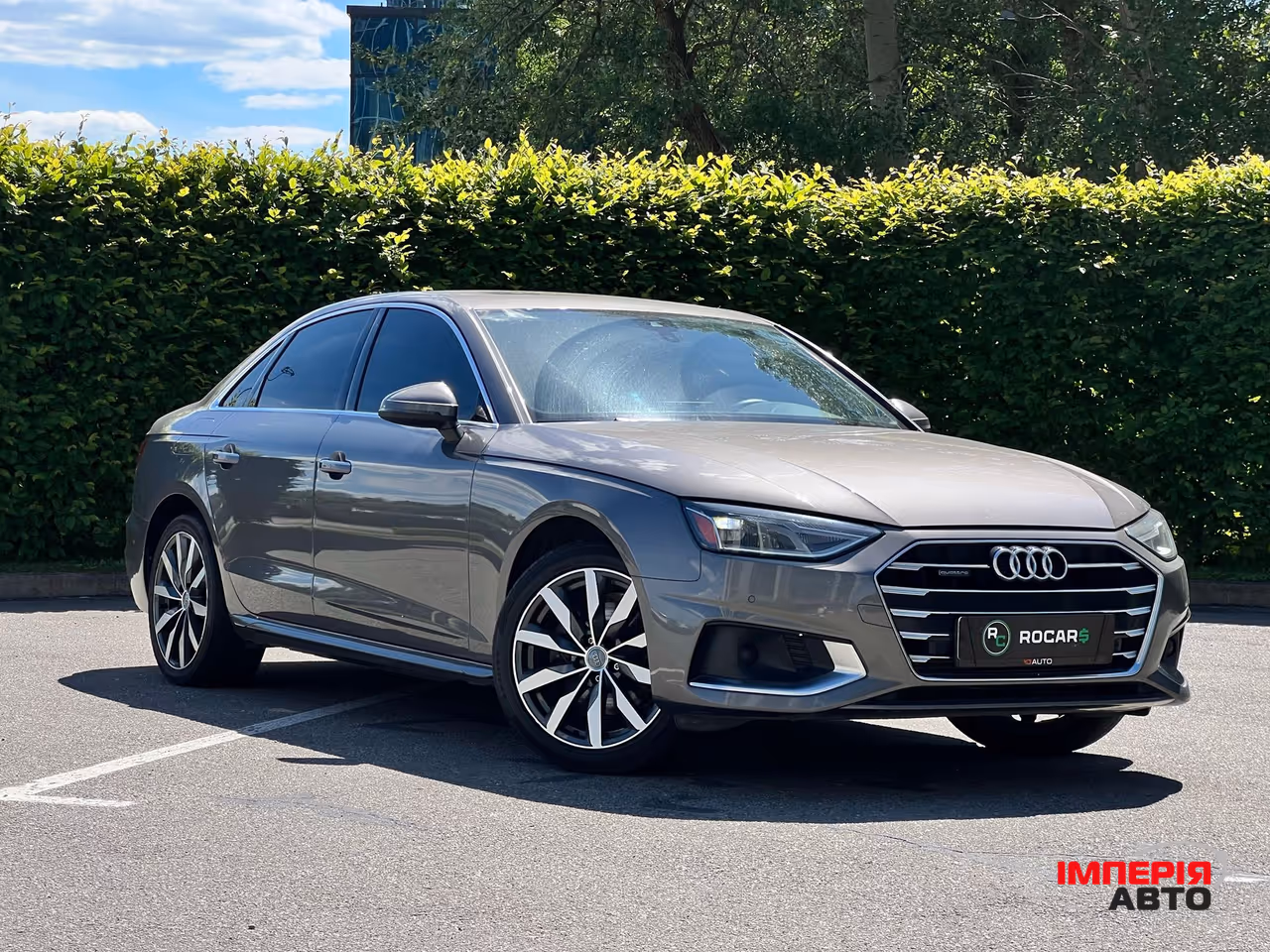Audi A4 - фото 1