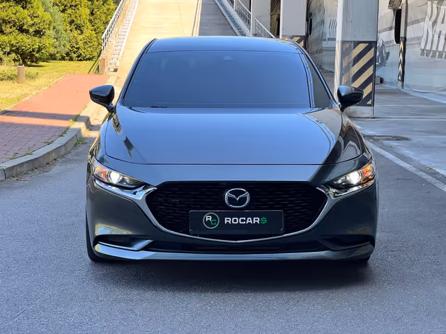 Mazda 3 - зображення 2