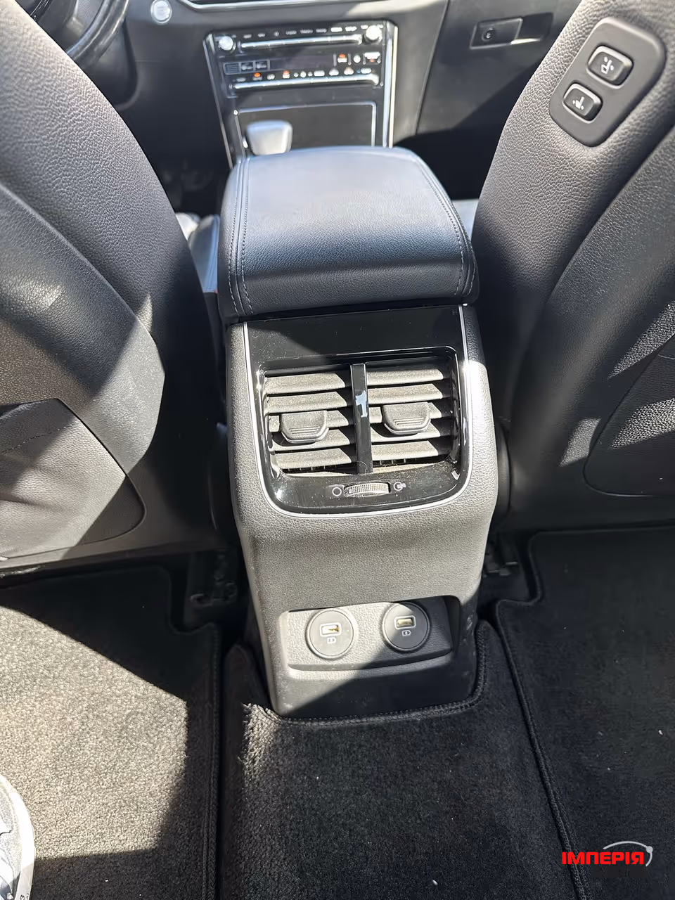 Kia K7 - фото 18