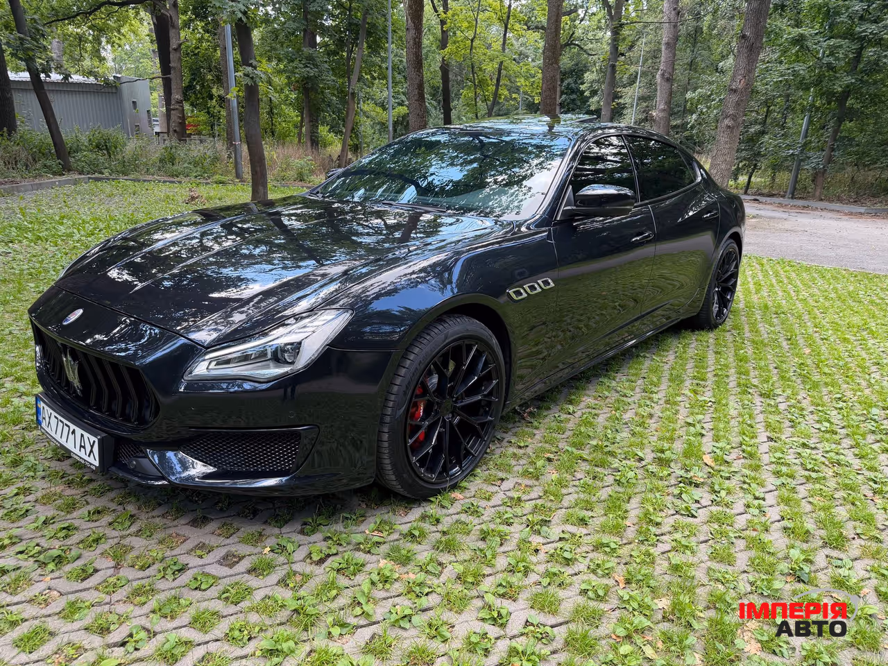 Maserati Quattroporte - фото 8