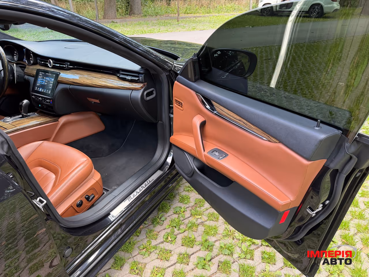 Maserati Quattroporte - фото 14