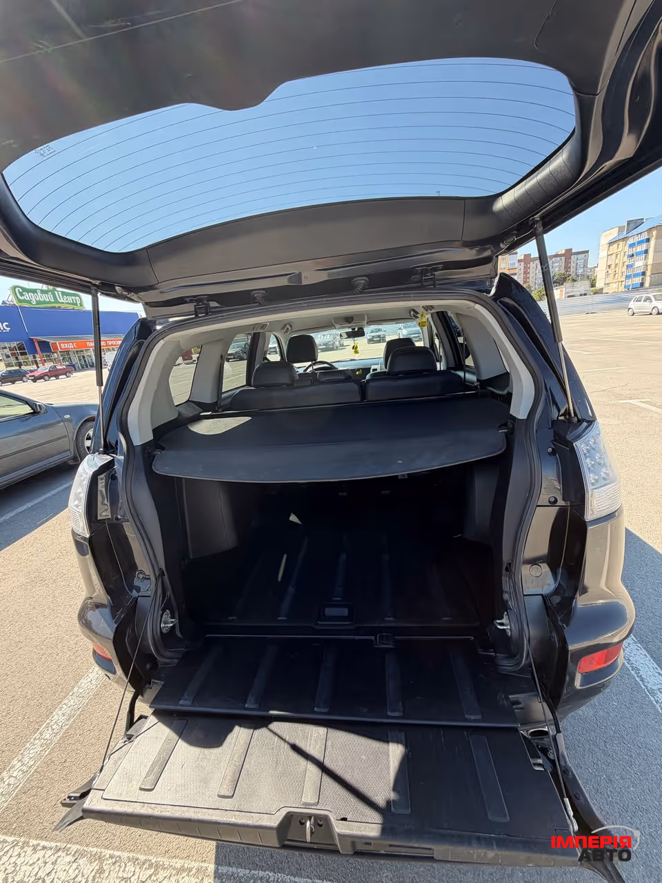 Mitsubishi Outlander - фото 7