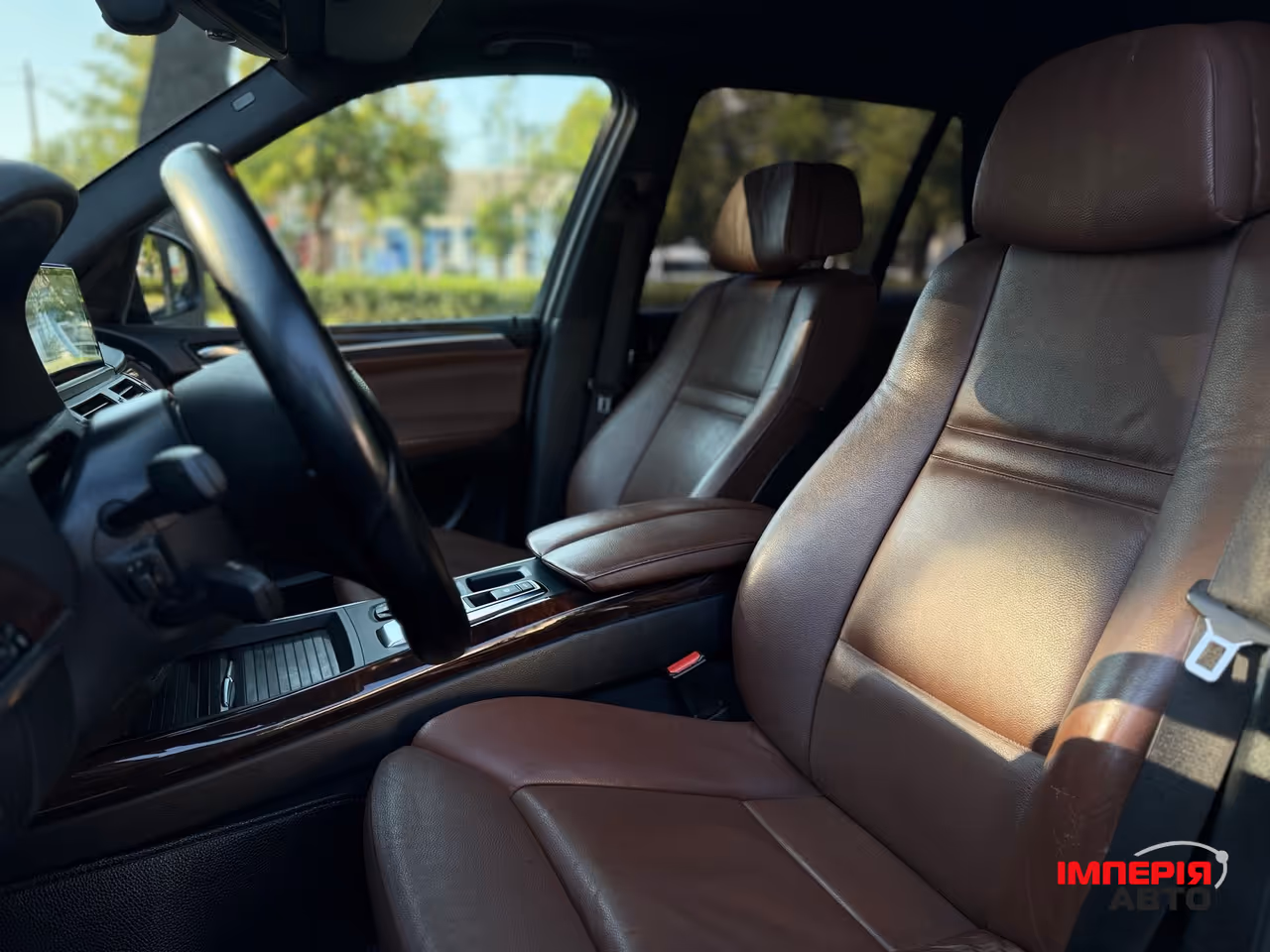 BMW X5 - фото 14