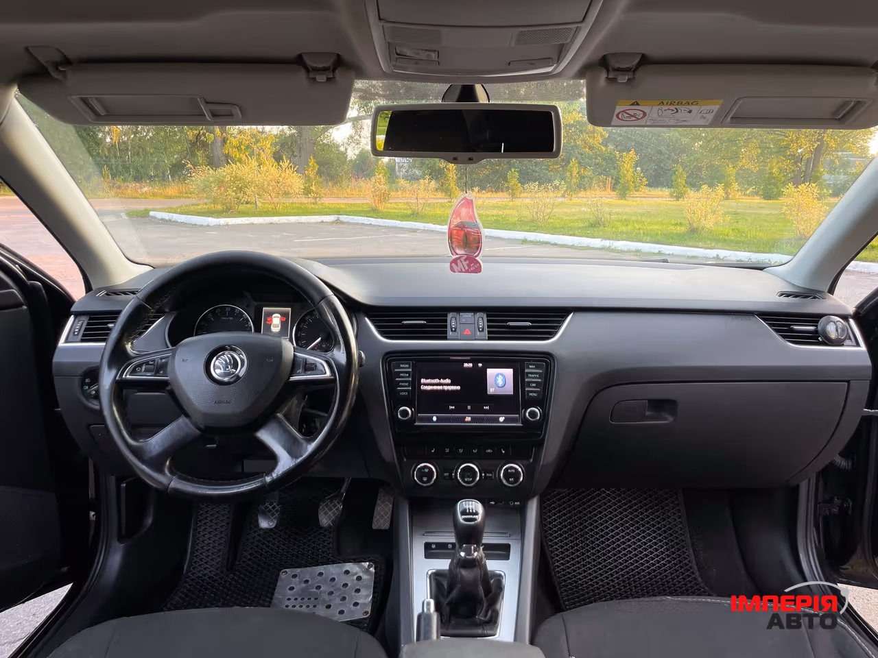 Skoda Octavia - фото 9