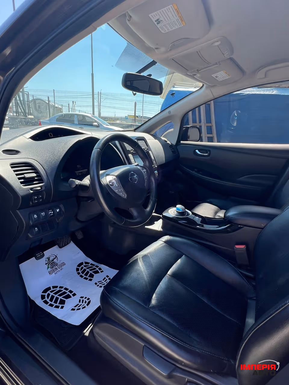 Nissan Leaf - фото 24