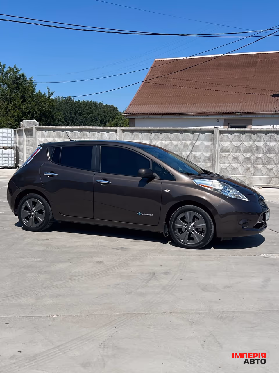 Nissan Leaf - фото 11