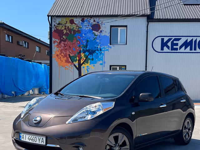Nissan Leaf - зображення 2