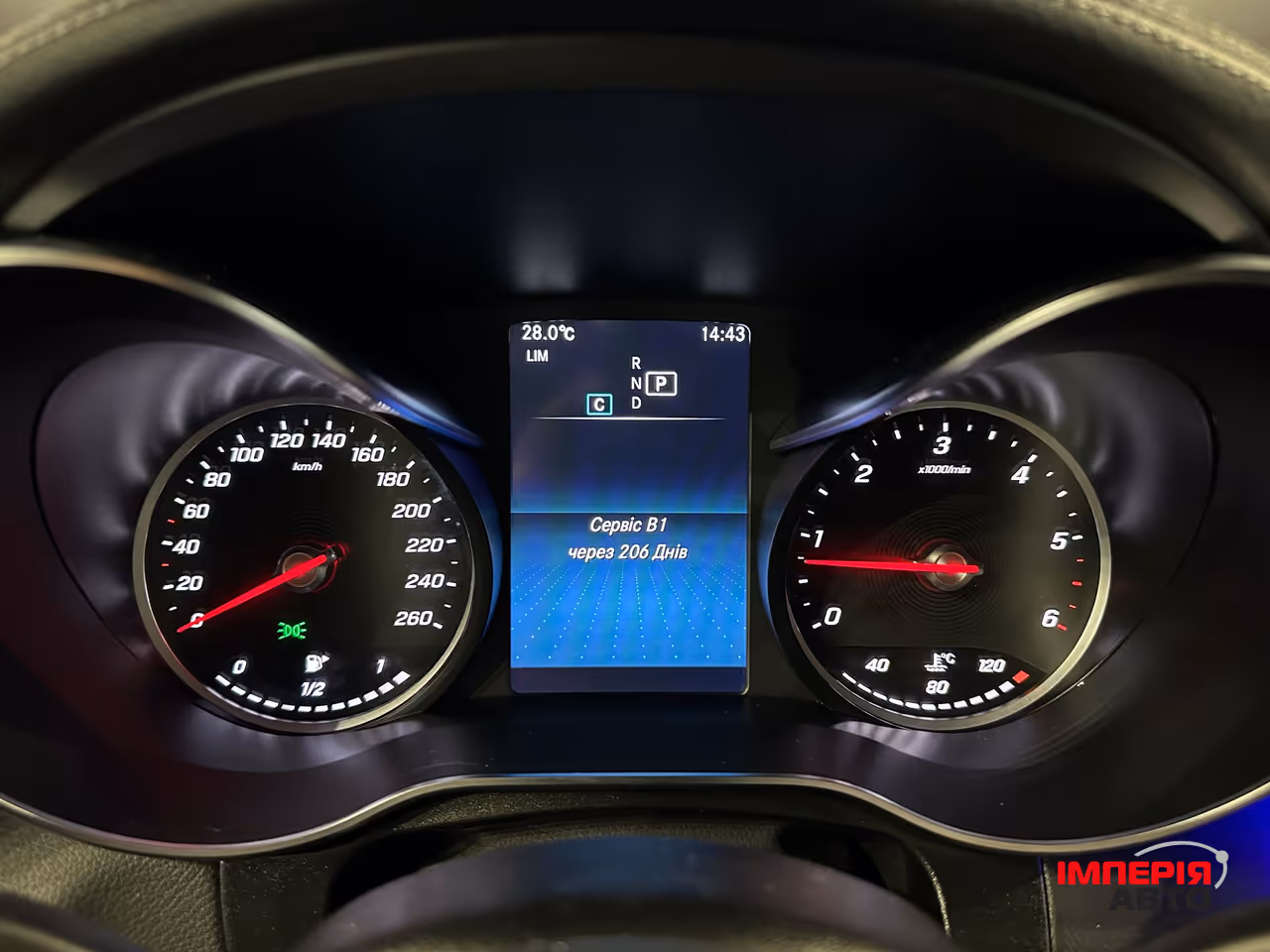 Mercedes-Benz GLC - фото 24