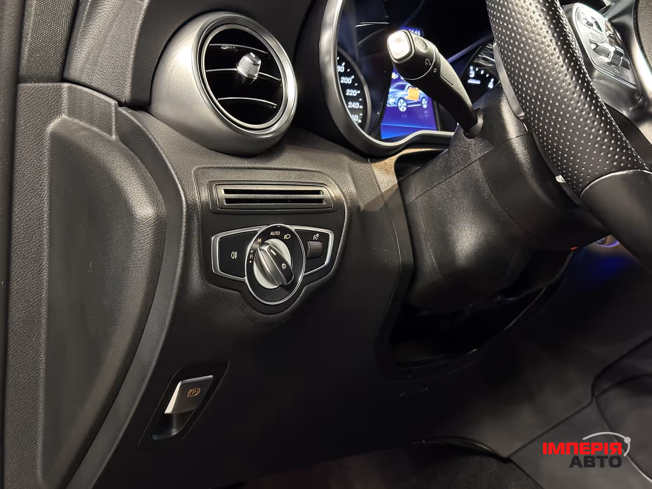Mercedes-Benz GLC - фото 18