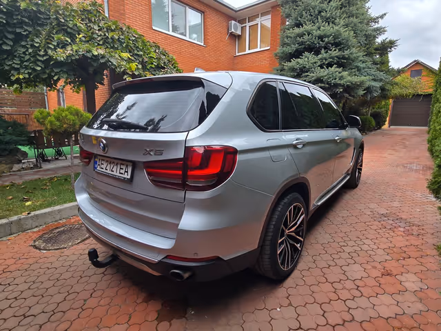 BMW X5 - зображення 3