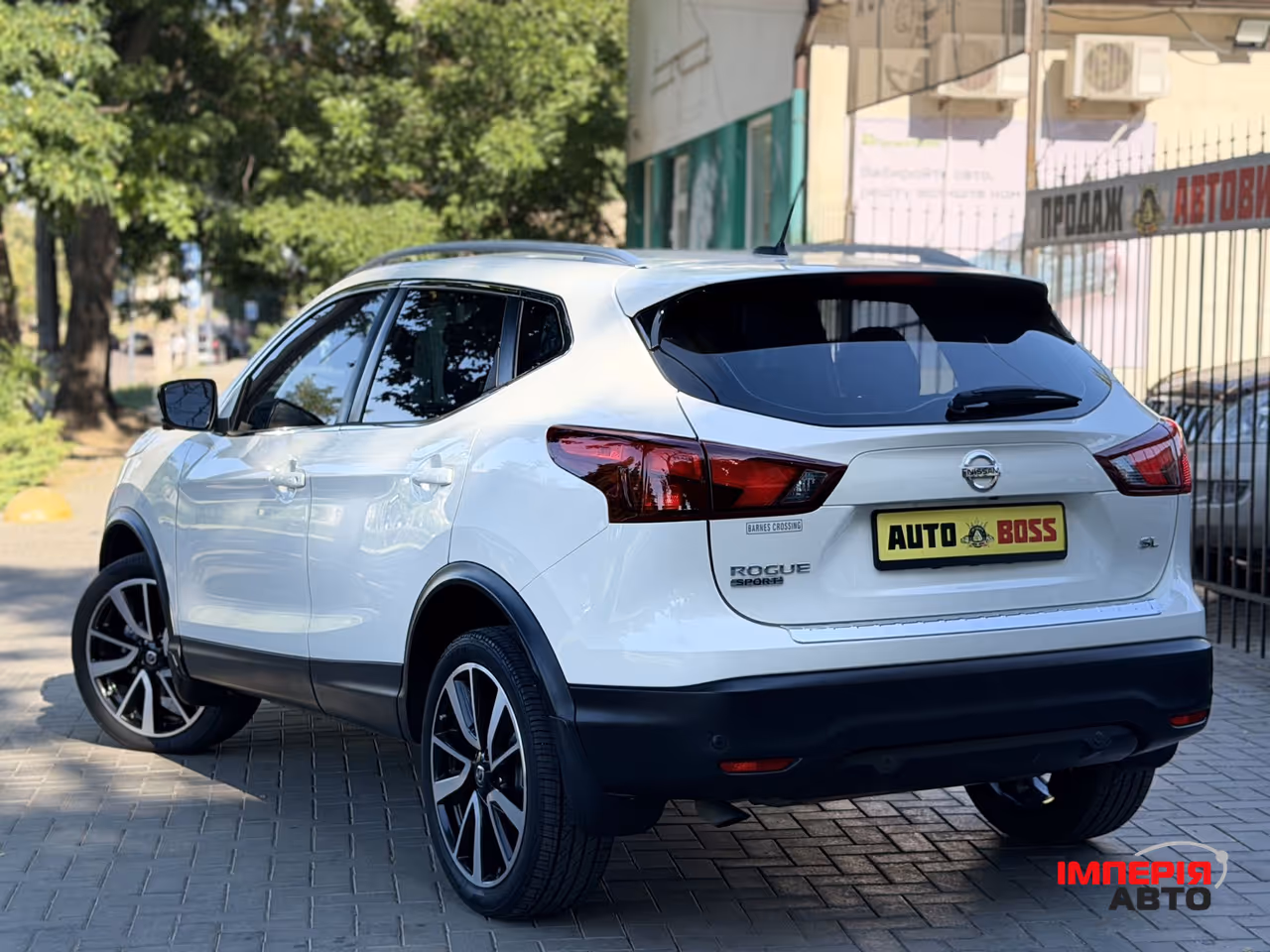 Nissan Rogue Sport - фото 6
