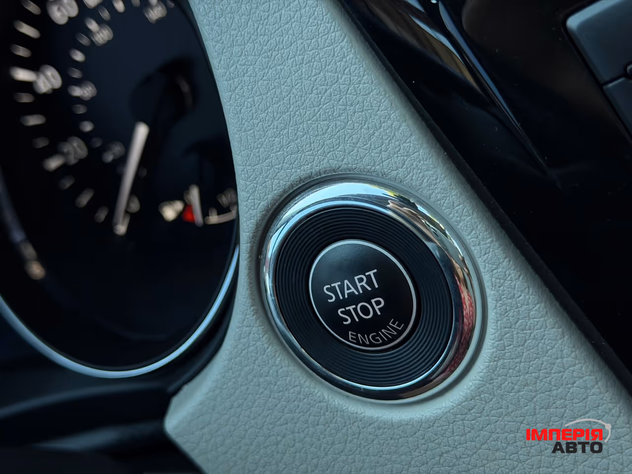 Nissan Rogue Sport - фото 11