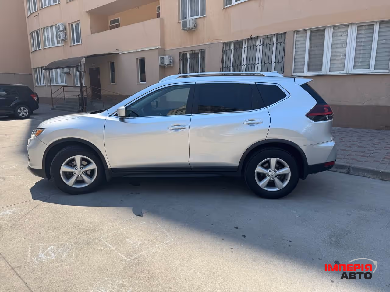 Nissan Rogue - фото 4