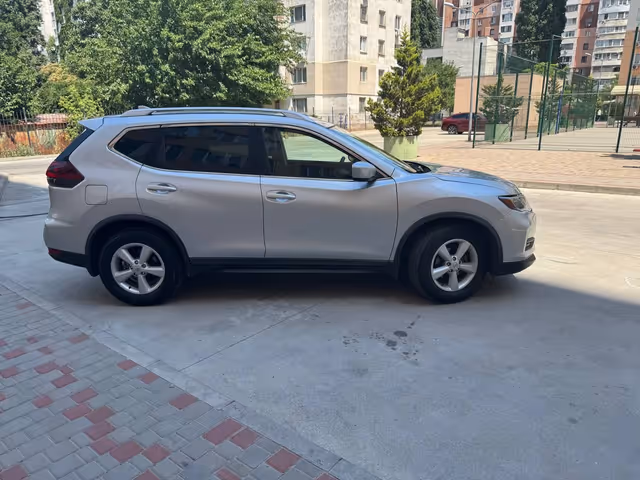 Nissan Rogue - зображення 3
