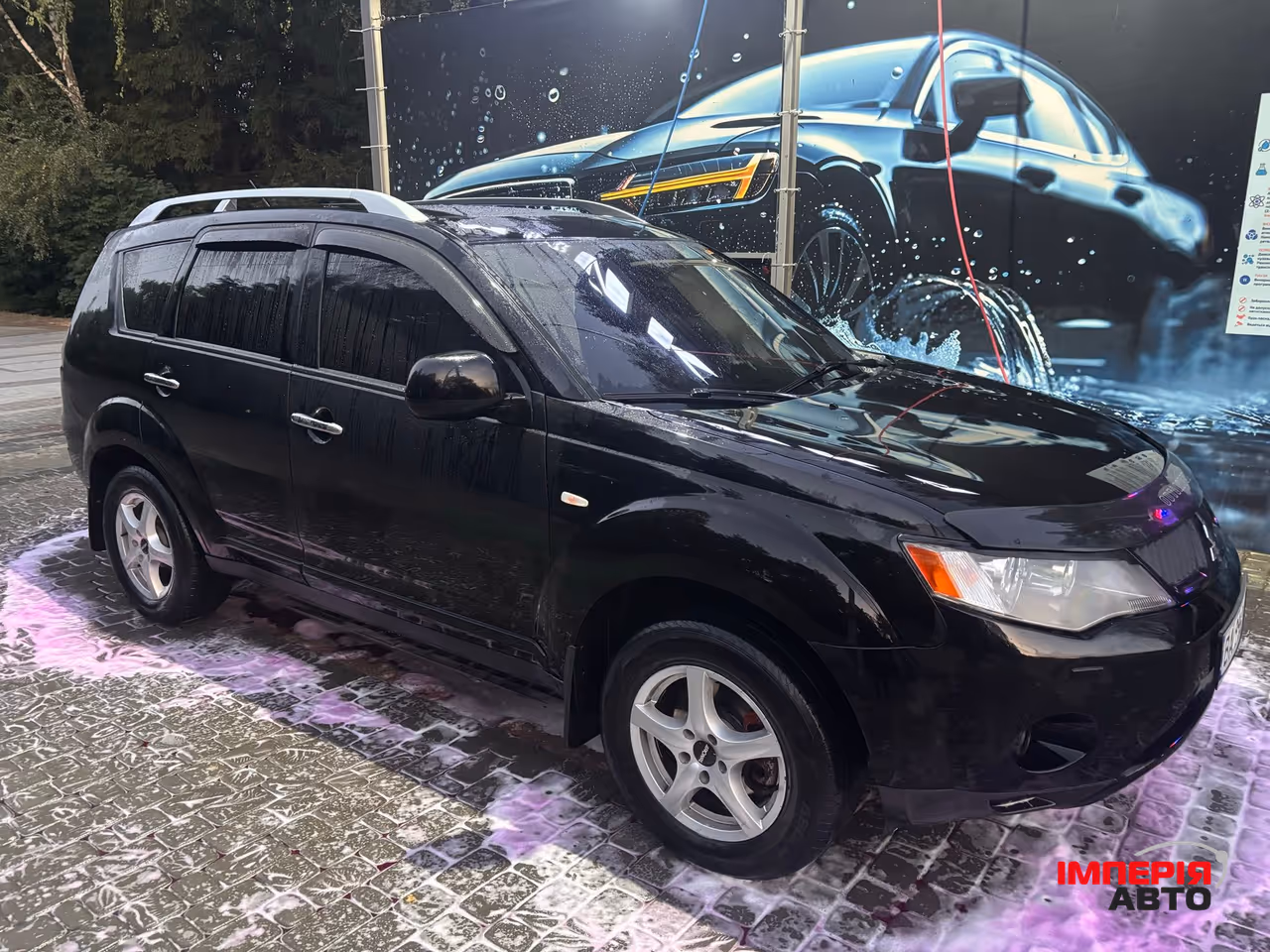 Mitsubishi Outlander - фото 3