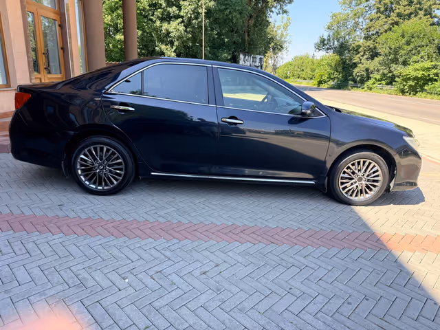 Toyota Camry - зображення 3