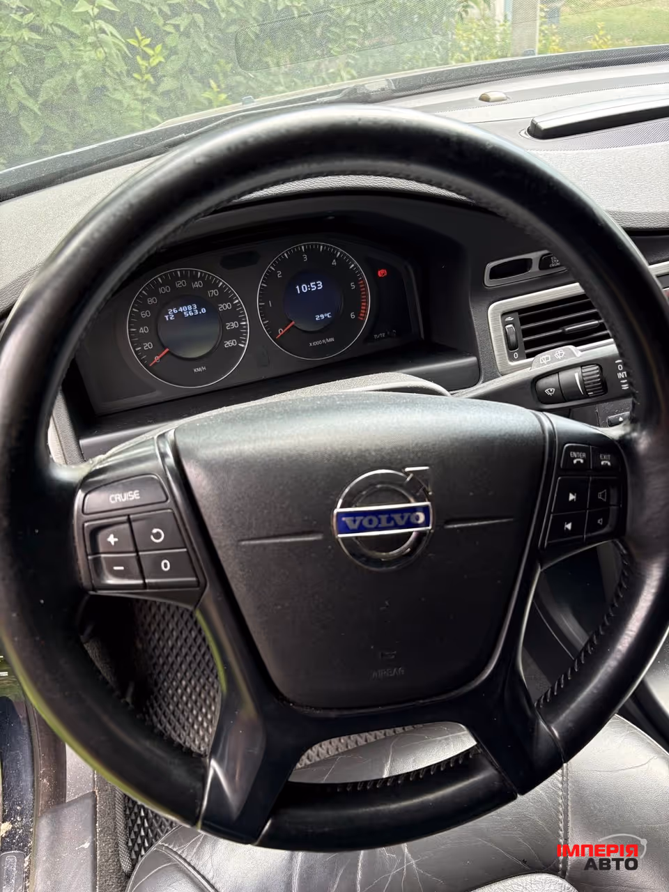 Volvo V70 - фото 6