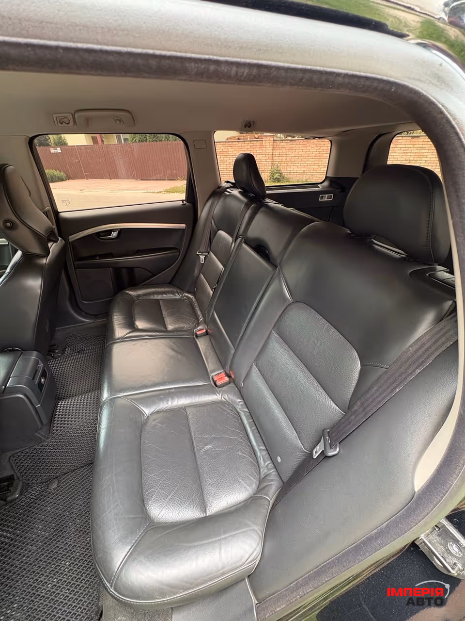 Volvo V70 - фото 9