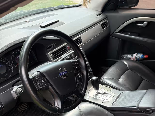 Volvo V70 - зображення 5